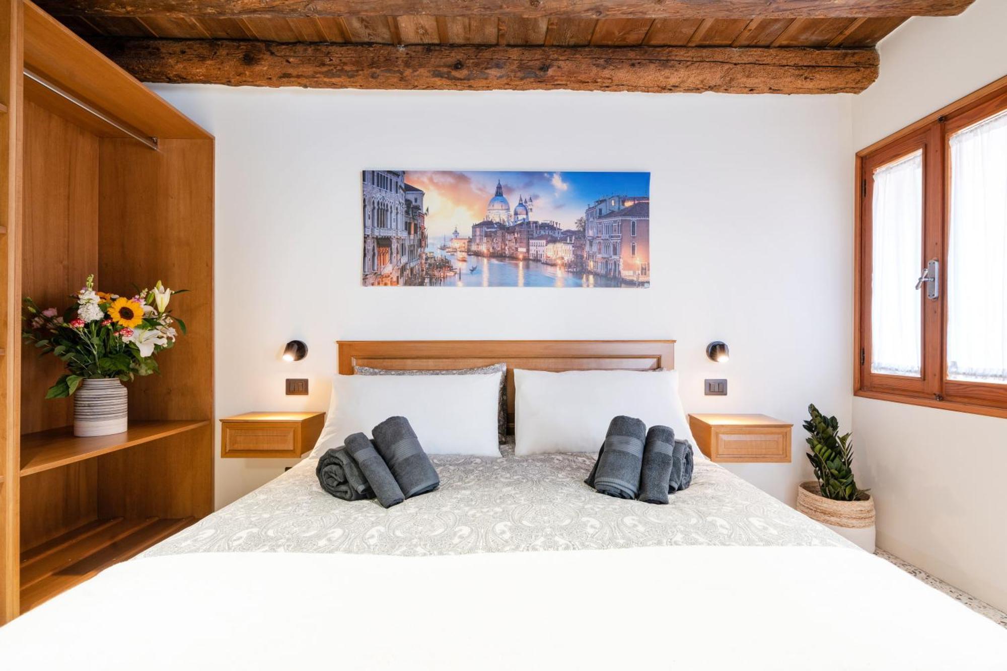 5 Minuti Da Rialto, Intera Palazzina Veneziana * Venice